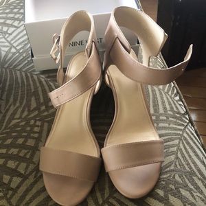 Nine West barely worn shoes